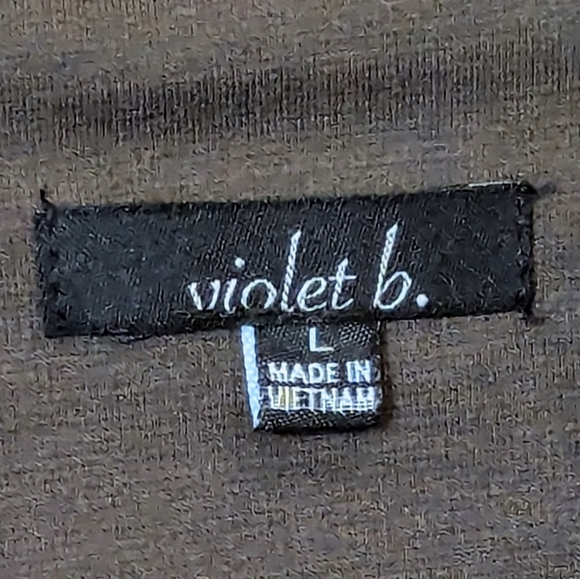 Violet B. Cascading Waterfall Effect W/Aztec Sleeves Short Cardigan - Picture 7 of 16